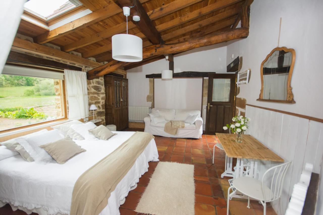 Hotel Rural La Gándara Crespo Extérieur photo
