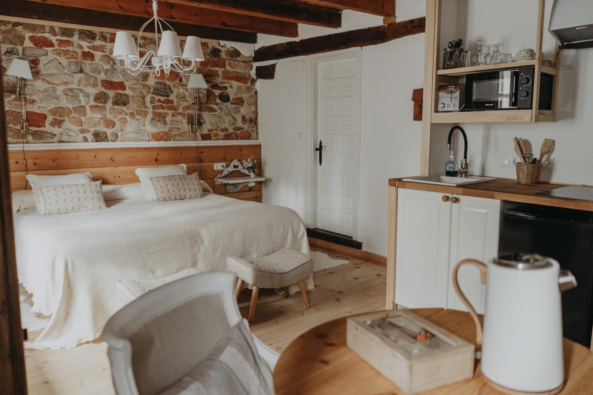 Hotel Rural La Gándara Crespo Extérieur photo