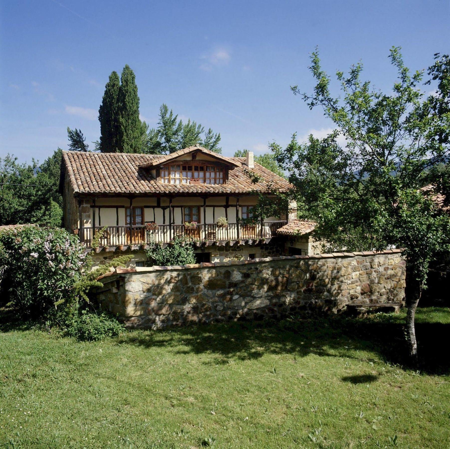 Hotel Rural La Gándara Crespo Extérieur photo