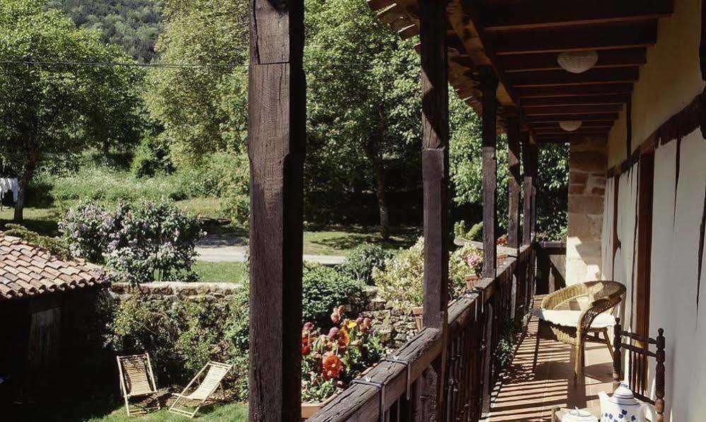 Hotel Rural La Gándara Crespo Extérieur photo